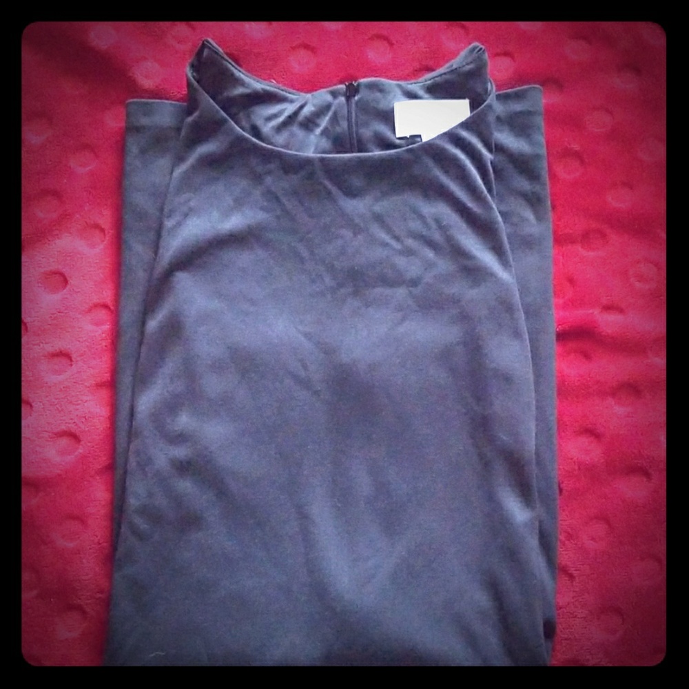 Ronni Nicole Black Dress